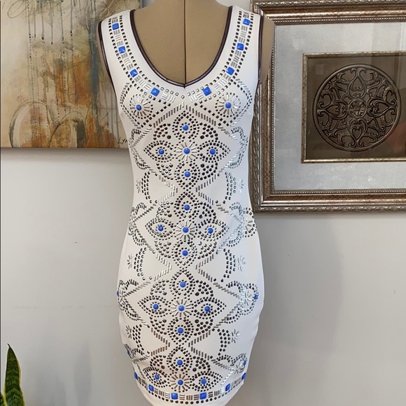 Arden B Dresses & Skirts - Fitted Sleeveless Dress